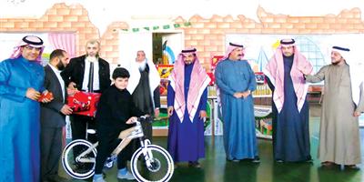 «الفلاح الأهلية» تكرم الطلاب المتميزين بـ«سلوكي عنواني» 