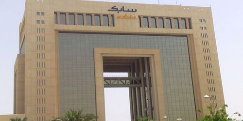 شركة تابعة لسابك تبدأ إنتاج البولي أسيتال 