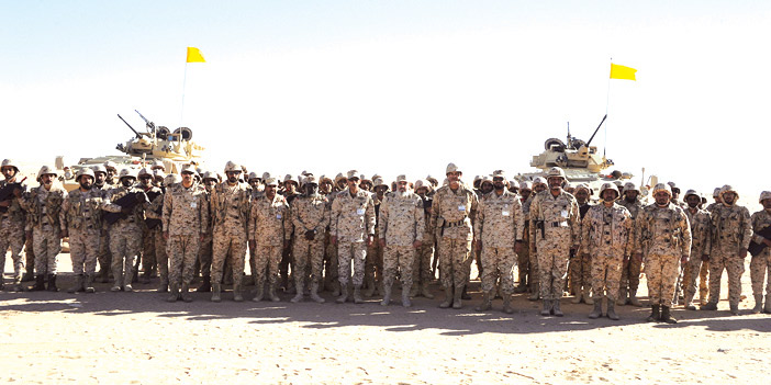  المشاركون في (تدريبات المعركة) في صورة جماعية