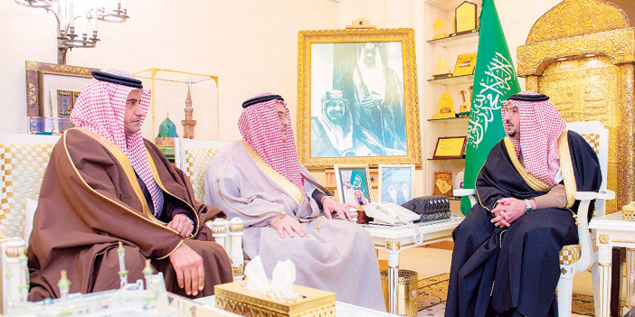  امير القصيم مستقبلاً الحميد وسعود الفدا