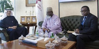 أمين مجلس الغرف يبحث مع سفير غانا علاقات التعاون الاقتصادي 