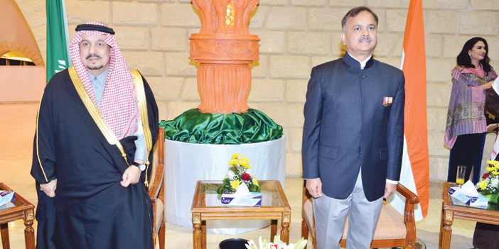   أمير منطقة الرياض خلال تشريفه الحفل