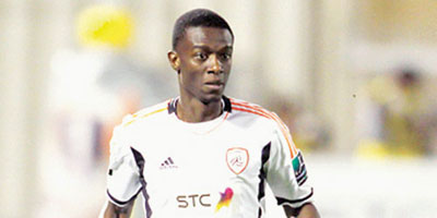 الشباب يستعيد معاذ ويوقع مع أوبيلا 