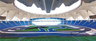 سيارات أبطال العالم تتنافس في استاد الملك فهد.. والدخول مجاناً للجميع 