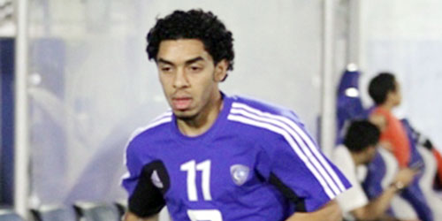 الدوسري اللاعب عبدالعزيز خليل جلال