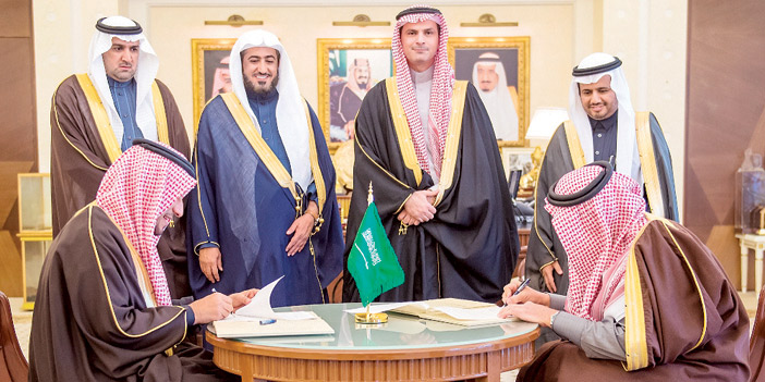  لقطة من مراسم توقيع رعاية كتاب سموه ومذكرتي التفاهم