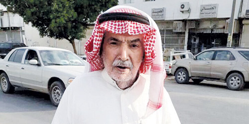 صورة حديثة للمذيع السعودي محمد الرشيد عبر (تويتر) 