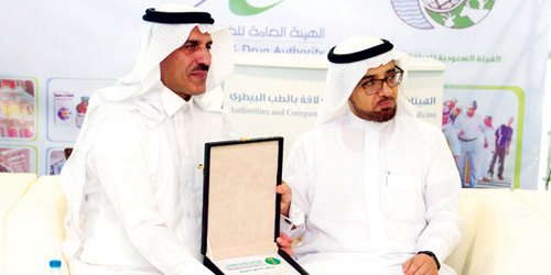  بعد التوقيع على المعاهدة الخاصة ببروتوكول الرفق بالحيوان