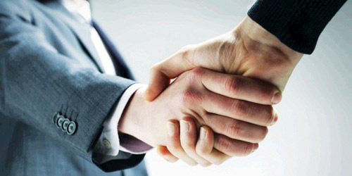 المصافحات الضعيفة تؤدي إلى تضخم القلب 