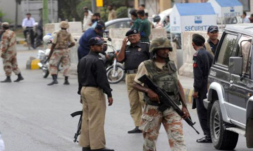 الأمن الباكستاني يقضي على إرهابيَّيْن 