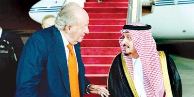 ملك إسبانيا السابق يصل إلى الرياض 
