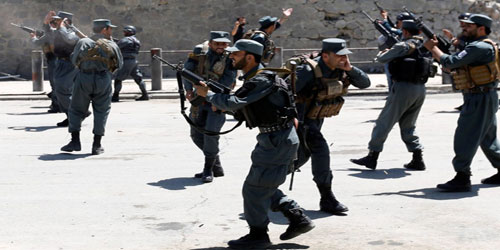 مقتل عشرة رجال شرطة في أفغانستان 