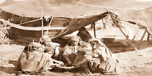  صورة استخدمتها الجمعية للتذكير بسنة الجوع.