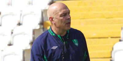 الزمالك يختار مدرب الأهلي السابق مديراً فنياً 