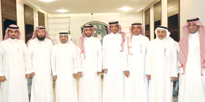   أعضاء مجلس إدارة الهلال الجديد