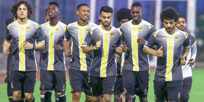  معسكر الاتحاد بالإمارات انطلق مع صعوبة كبيرة في تنظيم مباريات ودية