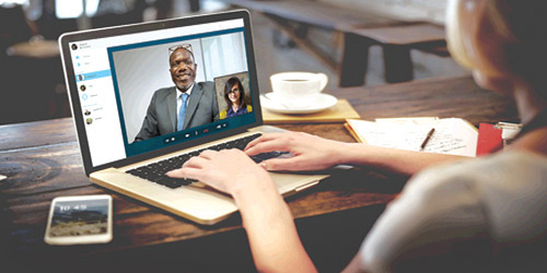 كيف تستعد لمقابلة عمل عبر الهاتف أو سكايب؟ 