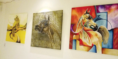  جانب من معرض فرع جمعية التشكيليين في الرياض