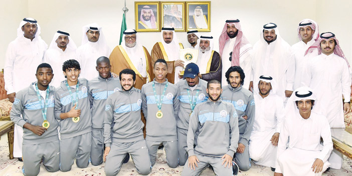  أمير نجران يبارك تأهل نادي الأخدود