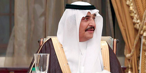  الأمير محمد بن فهد خلال الاجتماع