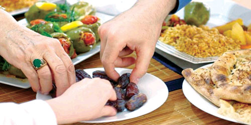 من هنا.. وهناك 