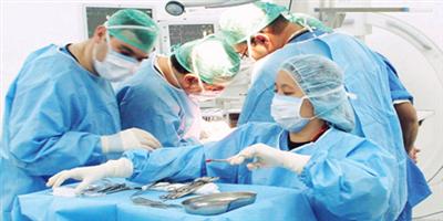 مستشفى الحبيب بالقصيم ينجح في إنهاء معاناة طفل وإنقاذه من الإعاقة 