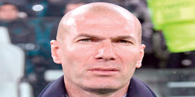 رئيس الاتحاد الفرنسي: زيدان لن يتولى تدريب فرنسا قريبًا 