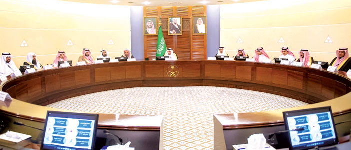  الأمير فيصل بن مشعل يترأس الاجتماع في مكتب سموه