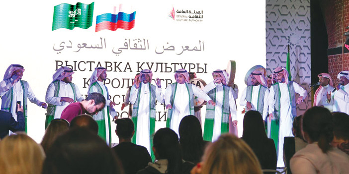  إقبال كبير من الزوار على المعرض الثقافي السعودي في موسكو