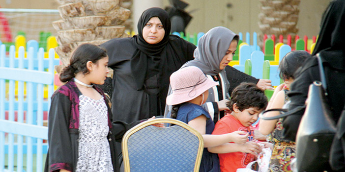 الأطفال الأكثر فرحًا 