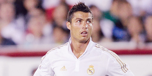 يوفنتوس يعرض 100 مليون يورو على ريال لضم رونالدو 