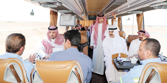  أمير منطقة الحدود الشمالية خلال الجولة