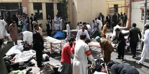 128 قتيلا في تفجير انتحاري في باكستان   