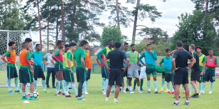  جانب من تدريبات الأخضر الأولمبي