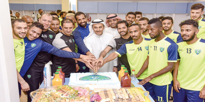 انطلاق برنامج إعداد الفتح لدوري النجوم السعودي.. والإدارة تحتفي باللاعبين 