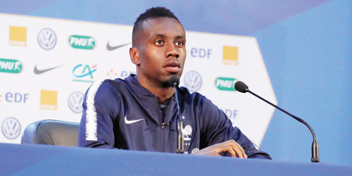  بليز ماتويدي خلال المؤتمر الصحفي أمس