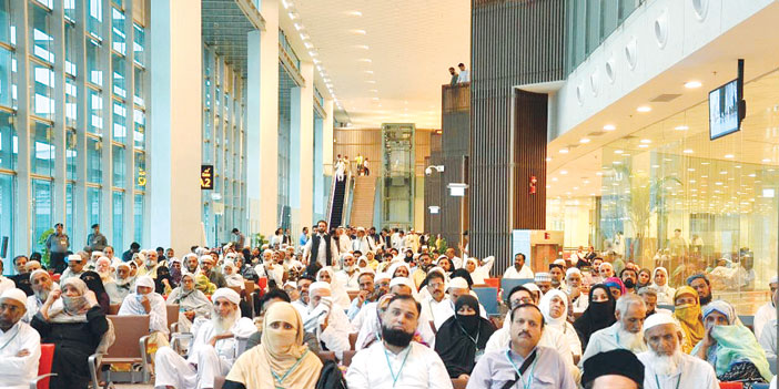 سفارة خادم الحرمين لدى باكستان تشارك في توديع أولى رحلات الحجاج الباكستانيين 