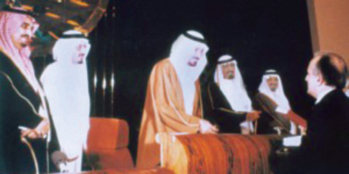 البروفيسور فؤاد سزكين أحد أعلام التاريخ الإسلامي 