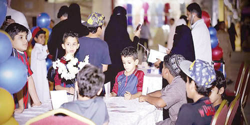  لقطة من الحملة