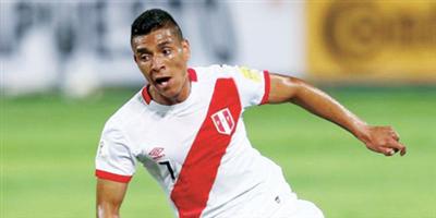 البيروفي باولو هورتادو على رادار الهلال 
