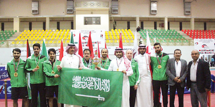 منتخب الطاولة ينهي اليوم الأول من بطولة غرب آسيا بتأهل 6 من لاعبي فئة الرجال و الأشبال 