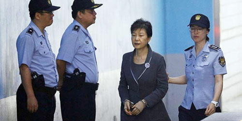 حكم بالسجن 8 سنوات بحق الرئيسة الكورية الجنوبية السابقة 