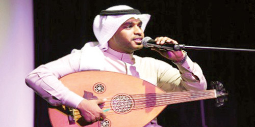 حفل غنائي بالتخت الشرقي في الطائف 