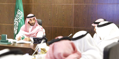  الأمير عبدالله بن بندر مترئسا الاجتماع