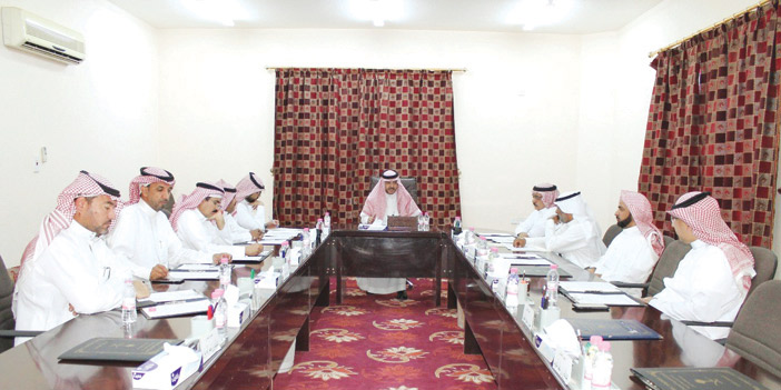  السالم أثناء اللقاء