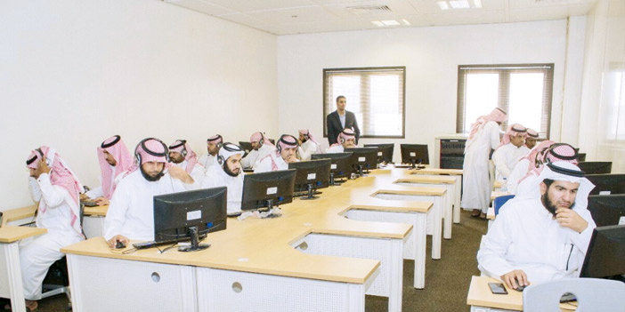  لقطات للبرامج المقدمة