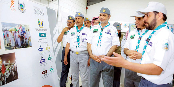  وزير التعليم خلال تدشينه معسكرات الخدمة