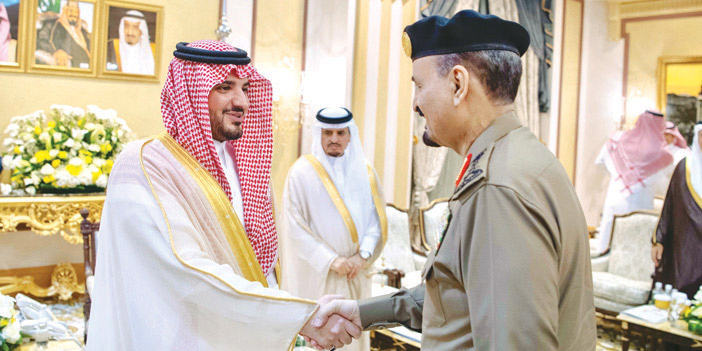  سمو وزير الداخلية خلال استقباله قيادات القطاعات الأمنية المشاركة في الحج