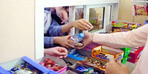 «تعليم الرياض»: لن نتهاون مع المخالفين في المقاصف 