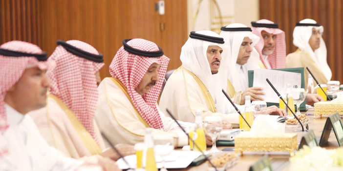  د. الداود يترأس الاجتماع